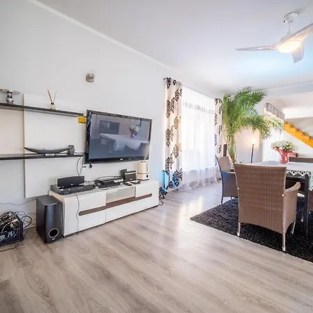 Dom Na Mazurach Luna Haus اوك